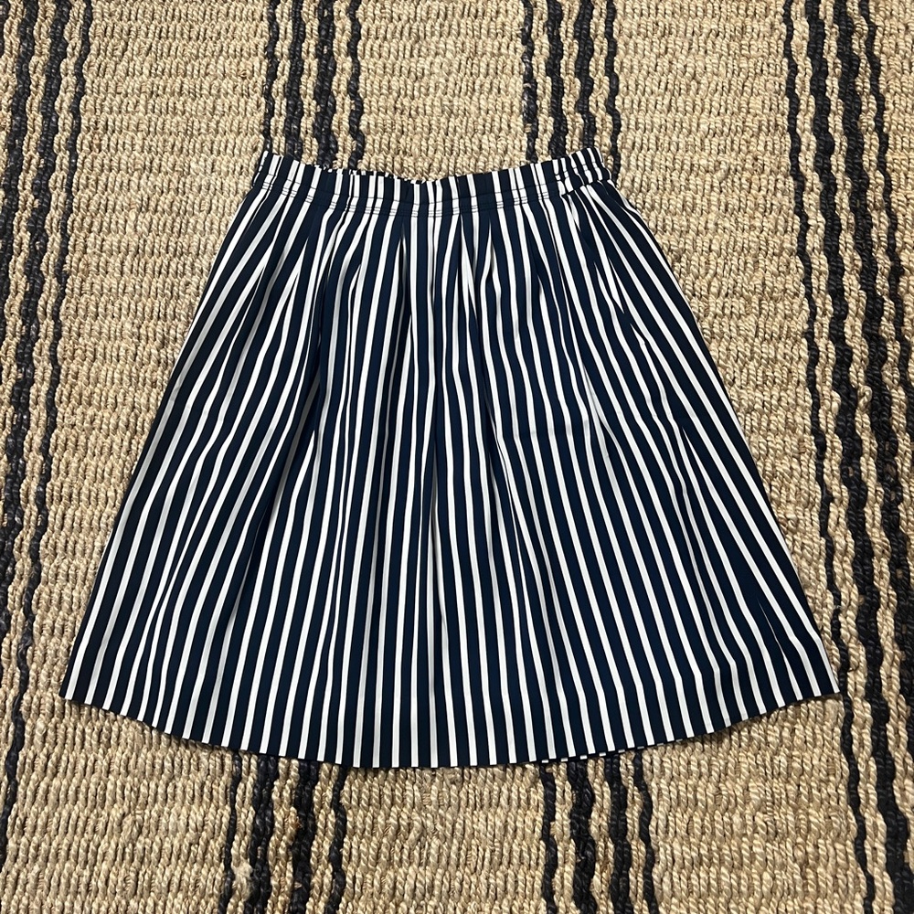 J.Crew women’s blue & white striped midi pleated waist skirt. Size 8, worn once.